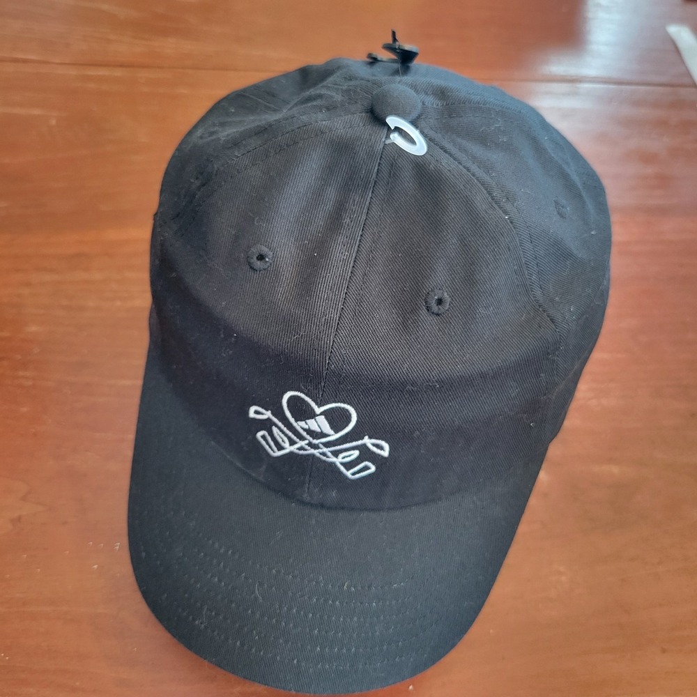 Adidas Golf Hat Coat Of  Arms Logo Cotton Black‎ Women's Cap One Size Adjustable
